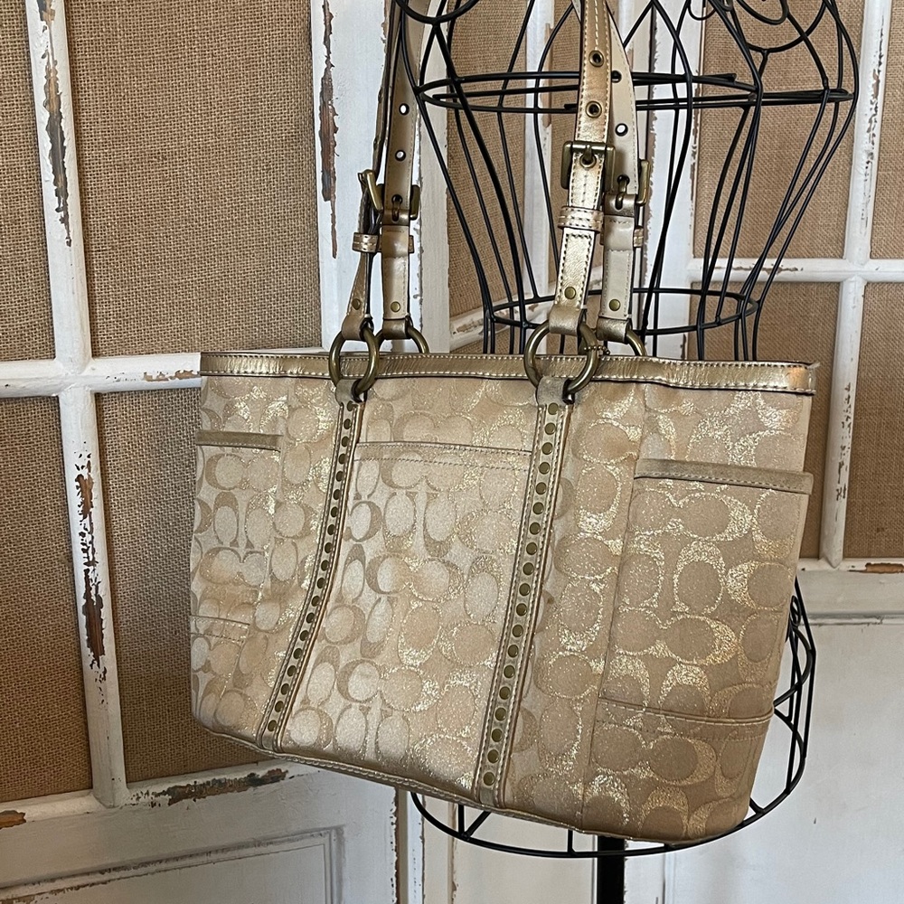 Coach GUC shoulder bag